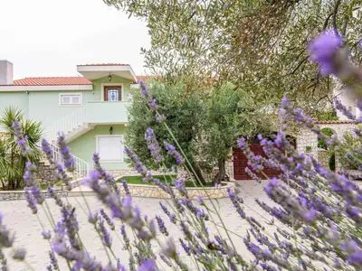 Ferienwohnung für 3 Personen (37 m²) in Okrug Gornji 10/10