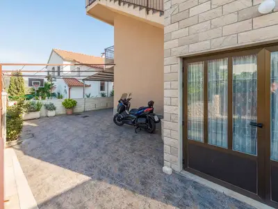 Ferienwohnung für 3 Personen (35 m²) in Okrug Gornji 6/10