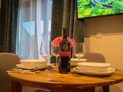 DiningRoom