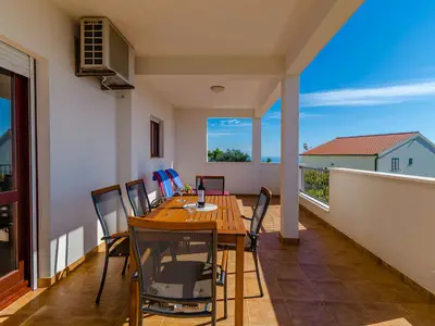 Ferienwohnung für 5 Personen (90 m²) in Okrug Gornji 10/10