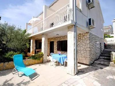 Ferienwohnung für 3 Personen (30 m²) in Okrug Gornji 4/10