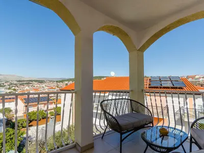 Ferienwohnung für 5 Personen (45 m²) in Okrug Gornji 7/10