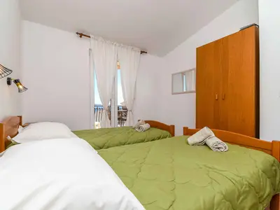 Ferienwohnung für 4 Personen (52 m²) in Okrug Gornji 5/6