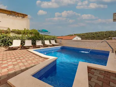 Ferienwohnung für 4 Personen (95 m²) in Okrug Gornji 4/10