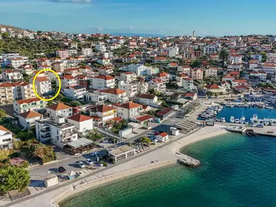 Ferienwohnung für 4 Personen (100 m²) in Okrug Gornji 2/10