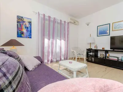 Ferienwohnung für 5 Personen (55 m²) in Okrug Gornji 6/10