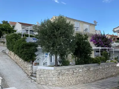 Ferienwohnung für 2 Personen (35 m²) in Okrug Gornji 3/10