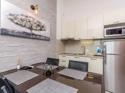 Ferienwohnung für 4 Personen (30 m²) in Okrug Gornji 10/10