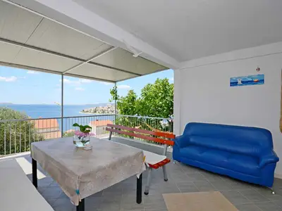 Ferienwohnung für 2 Personen (40 m²) in Okrug Gornji 1/10