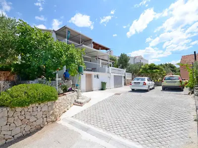 Ferienwohnung für 2 Personen (40 m²) in Okrug Gornji 3/10