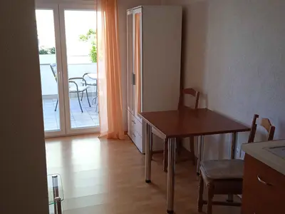 Ferienwohnung für 2 Personen (23 m²) in Okrug Gornji 8/10