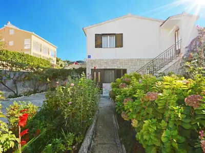 Ferienwohnung für 5 Personen (56 m²) in Okrug Gornji 2/10