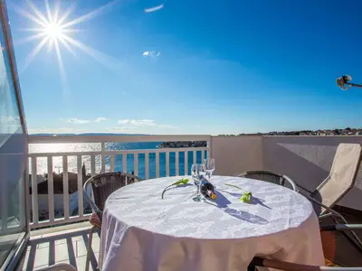 Ferienwohnung für 4 Personen (40 m²) in Okrug Gornji 3/10