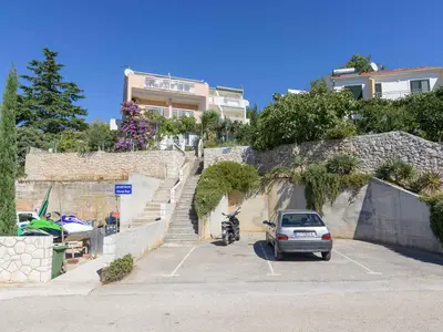 Ferienwohnung für 4 Personen (40 m²) in Okrug Gornji 7/10