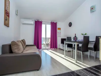 Ferienwohnung für 4 Personen (40 m²) in Okrug Gornji 9/10