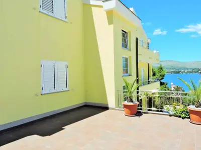 Ferienwohnung für 4 Personen (40 m²) in Okrug Gornji 2/10