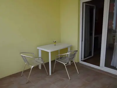 Ferienwohnung für 2 Personen (45 m²) in Okrug Gornji 8/10
