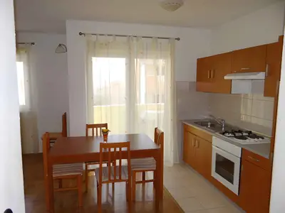 Ferienwohnung für 3 Personen (55 m²) in Okrug Gornji 6/10
