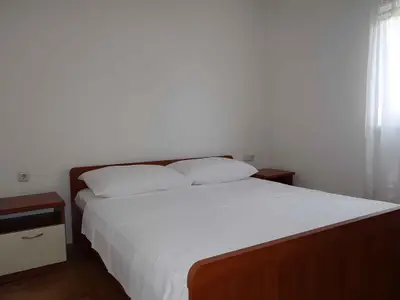 Ferienwohnung für 3 Personen (55 m²) in Okrug Gornji 7/10