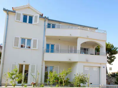 Ferienwohnung für 4 Personen (80 m²) in Okrug Gornji 2/10