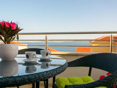 Ferienwohnung für 4 Personen (80 m²) in Okrug Gornji 6/10