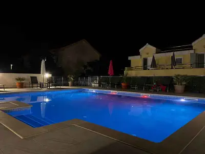 Ferienwohnung für 4 Personen (40 m²) in Okrug Gornji 1/10