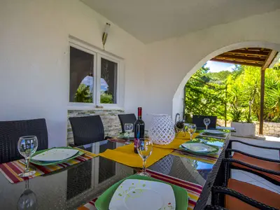 Ferienwohnung für 8 Personen (140 m²) in Okrug Gornji 8/10