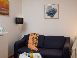 23691813-Ferienwohnung-4-Olbia-300x225-1