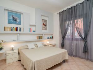 23543455-Ferienwohnung-4-Olbia-300x225-2