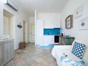 23914565-Ferienwohnung-4-Olbia-300x225-0