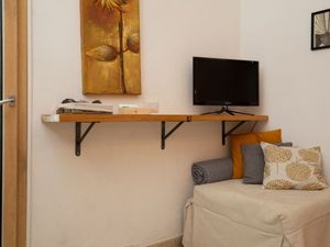 24010020-Ferienwohnung-2-Olbia-300x225-5