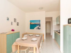 24044687-Ferienwohnung-6-Olbia-300x225-4