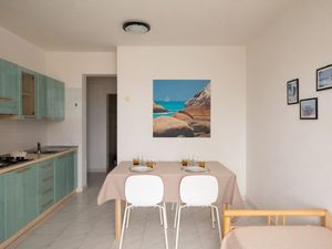 24044685-Ferienwohnung-6-Olbia-300x225-3