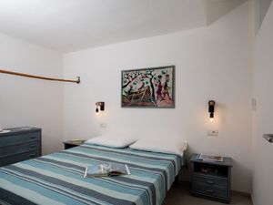 24048052-Ferienwohnung-4-Olbia-300x225-2