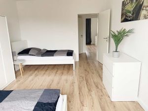 23503750-Ferienwohnung-4-Oldenburg-300x225-1