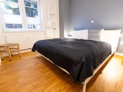 1. Schlafzimmer