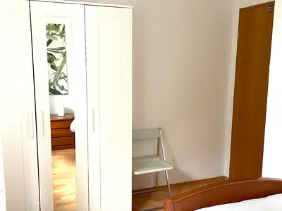 ...weiterer Einblick in Schlafzimmer 2