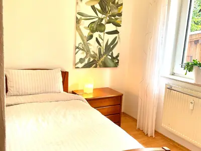 Schlafzimmer 2 mit Einzelbett