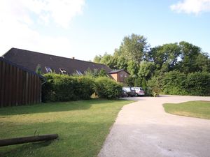 22093693-Ferienwohnung-6-Oldenswort-300x225-5