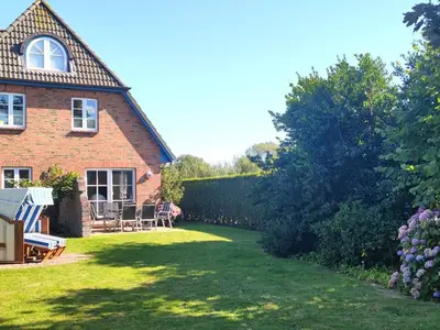 Ferienwohnung für 4 Personen (100 m²) in Oldsum auf Föhr 1/10