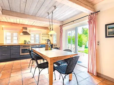 Ferienwohnung für 4 Personen (95 m²) in Oldsum 6/10