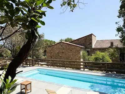 Ferienwohnung für 11 Personen (250 m²) in Olmeto 1/10