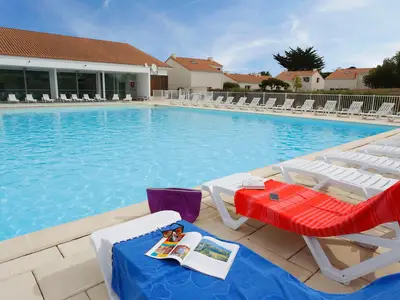 PoolOfHouse
