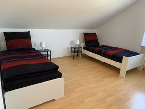 23303519-Ferienwohnung-4-Olpe-300x225-4