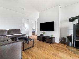 24037518-Ferienwohnung-4-Olpenitz-300x225-5