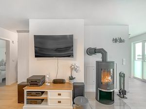 24037438-Ferienwohnung-5-Olpenitz-300x225-5