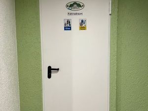 24013066-Ferienwohnung-2-Olsberg-300x225-4