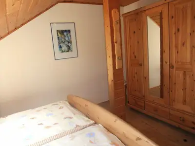 Schlafzimmer 1 FeWo Erle