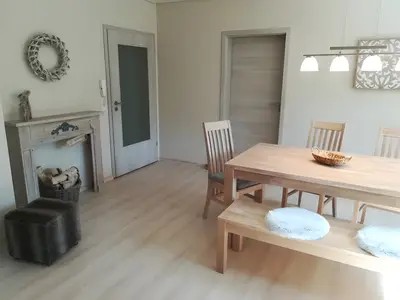 Photo, INSIDE, OUTSIDE