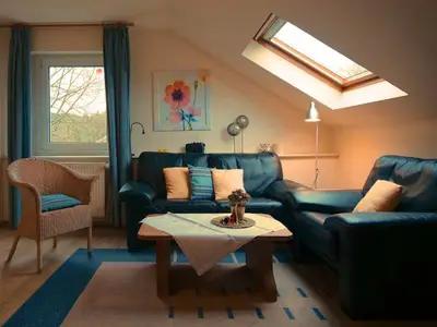 Photo, INSIDE, OUTSIDE